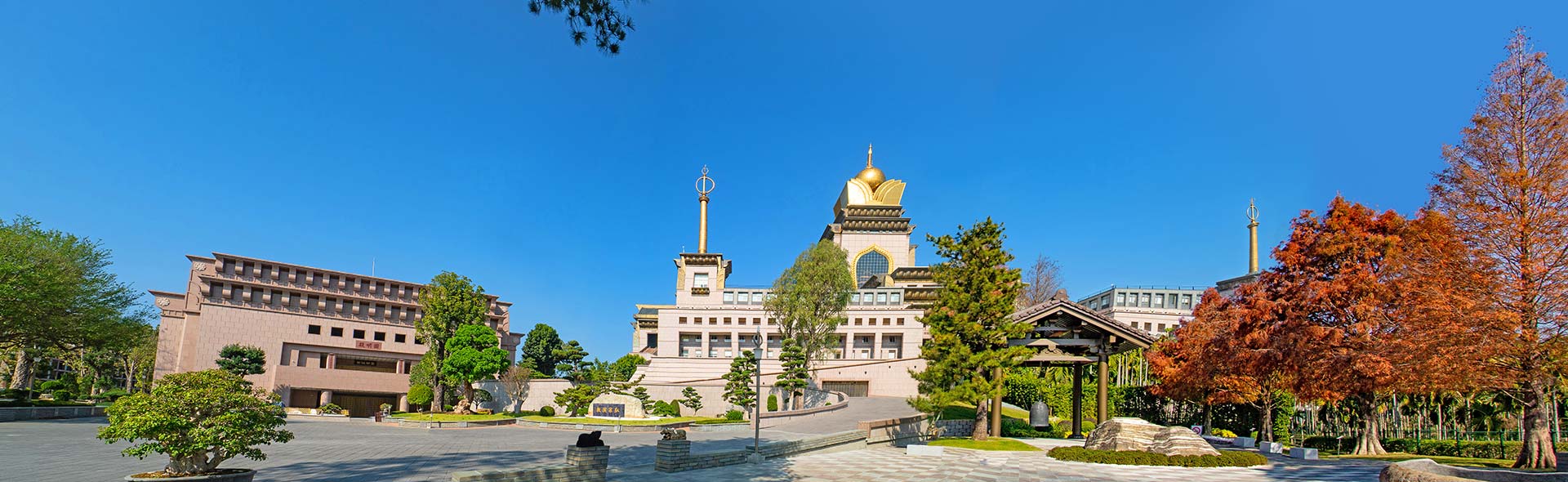 Chung Tai Chan Monastery